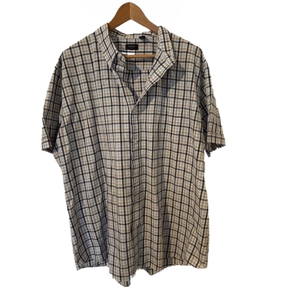 Men’s Arrow Tan/Black/Cream/Blue Plaid Short Sleeve Button Up Shirt
